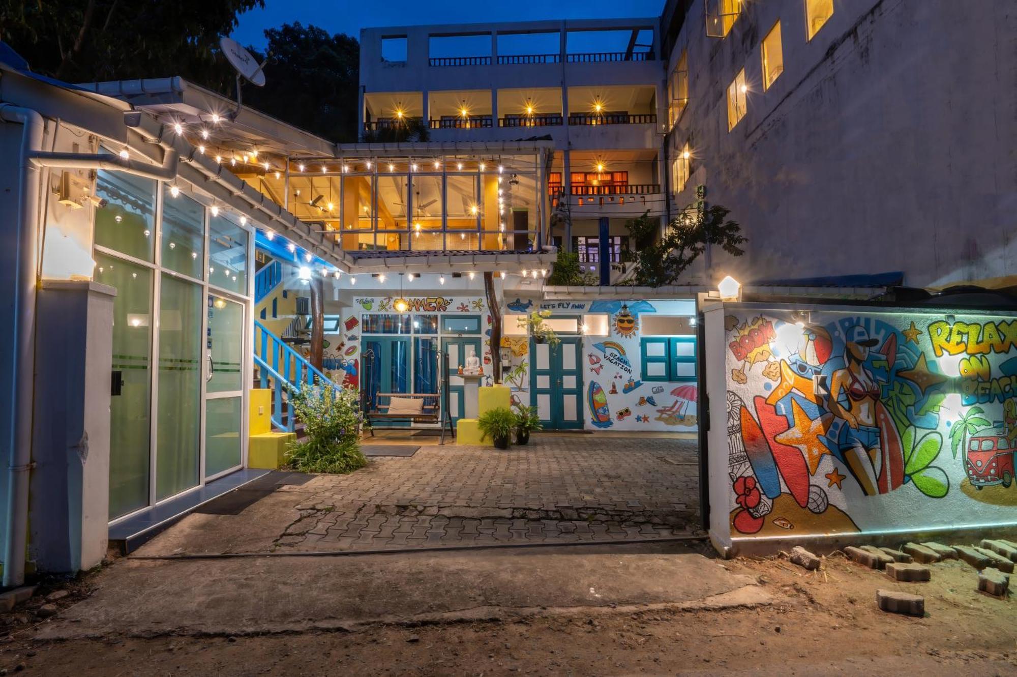 Aaradhya Mirissa Hotel Exterior photo