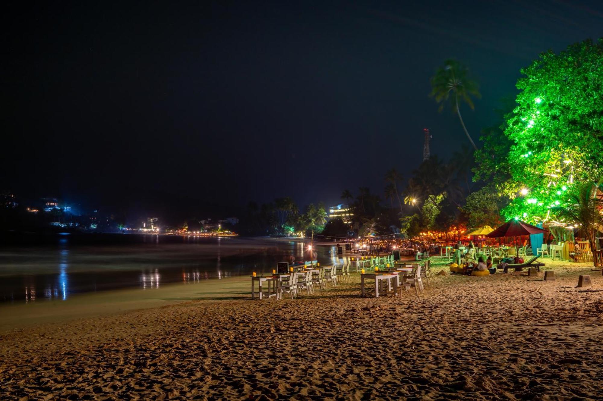 Aaradhya Mirissa Hotel Exterior photo