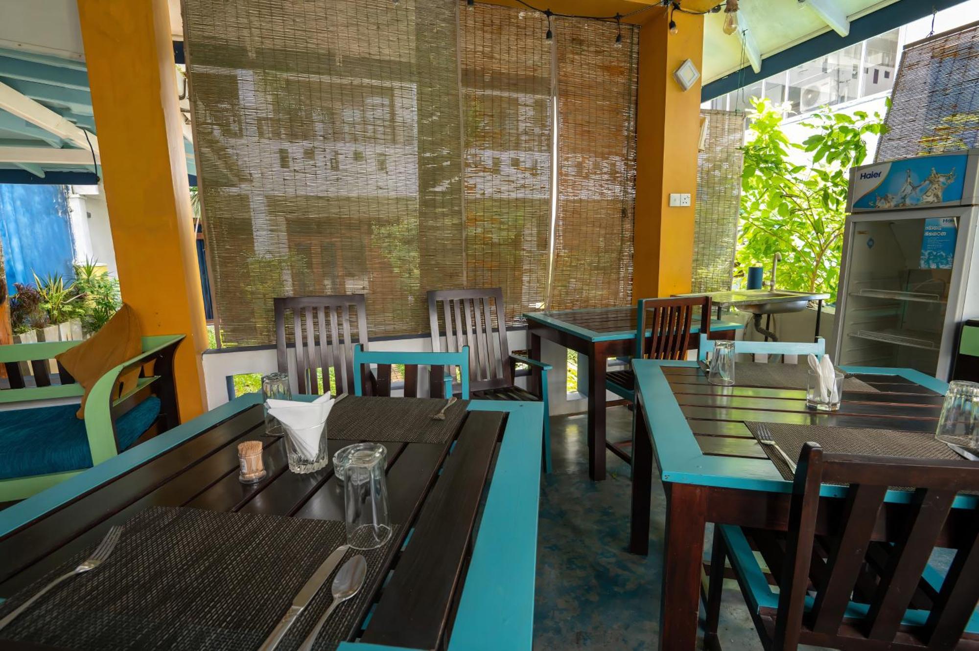 Aaradhya Mirissa Hotel Exterior photo