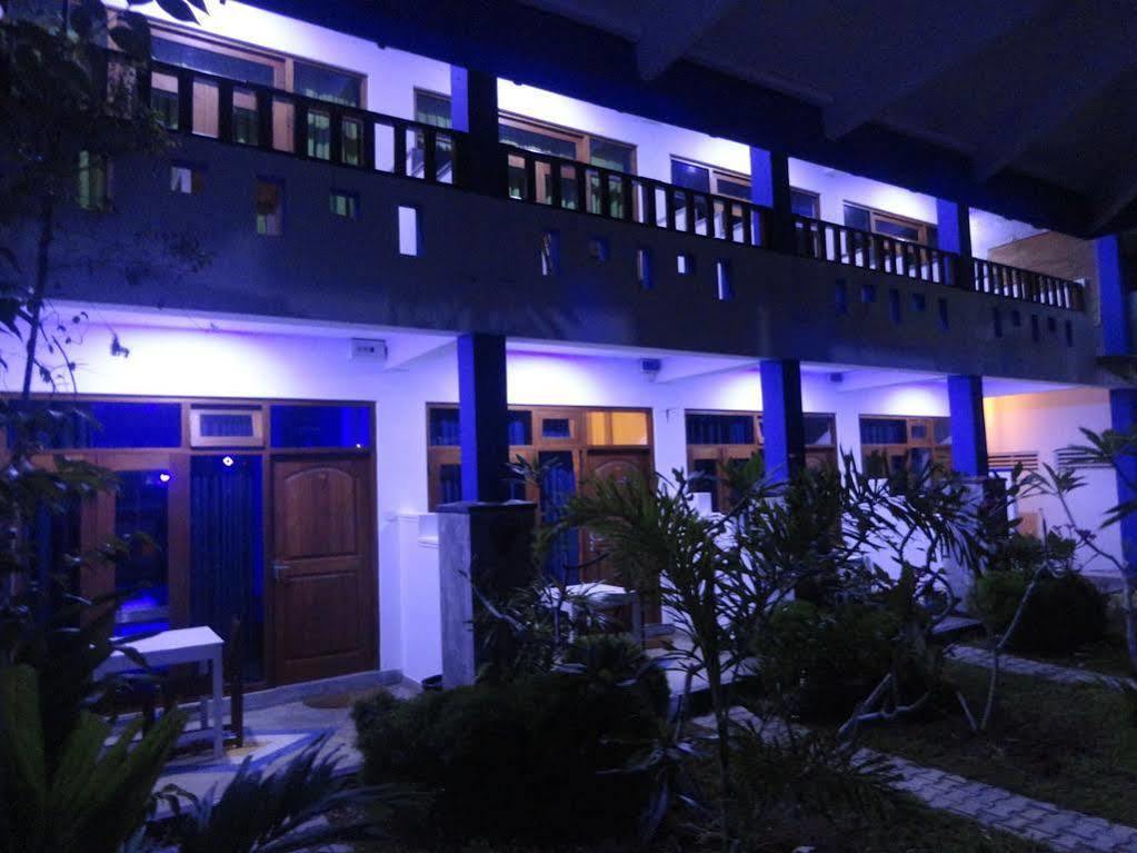 Aaradhya Mirissa Hotel Exterior photo